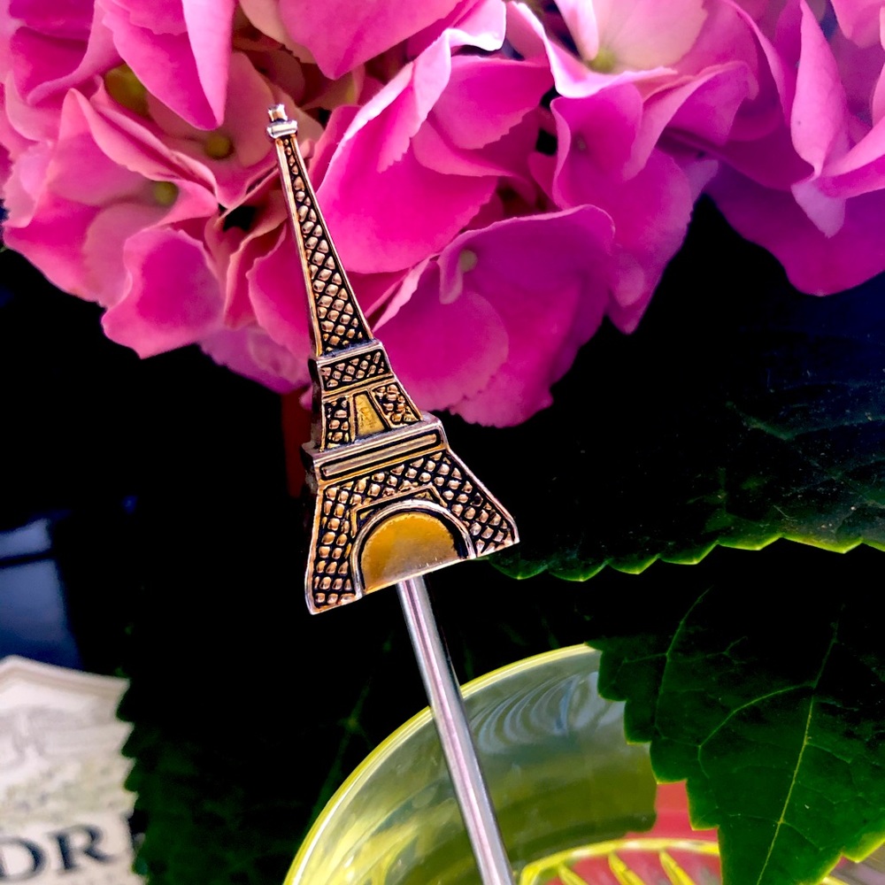 Vintage Eiffel Tower drink stir